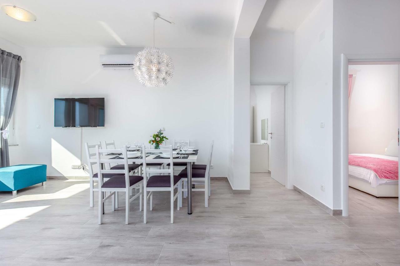 Villa Veronique Dramalj Exteriér fotografie